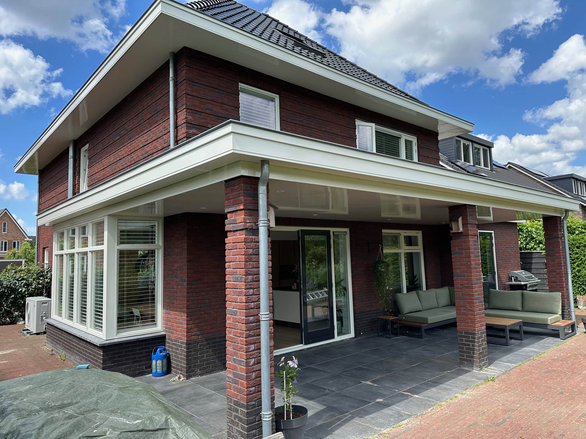 schilderwerk ramen en kozijnen woonhuis