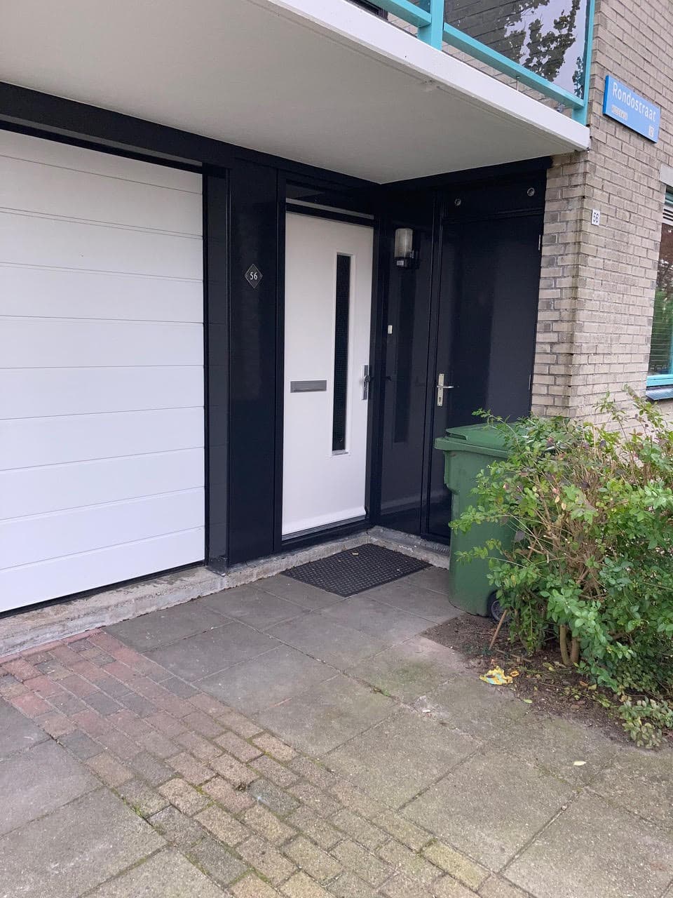 onderhoud houten kozijnen — schuren en lakken